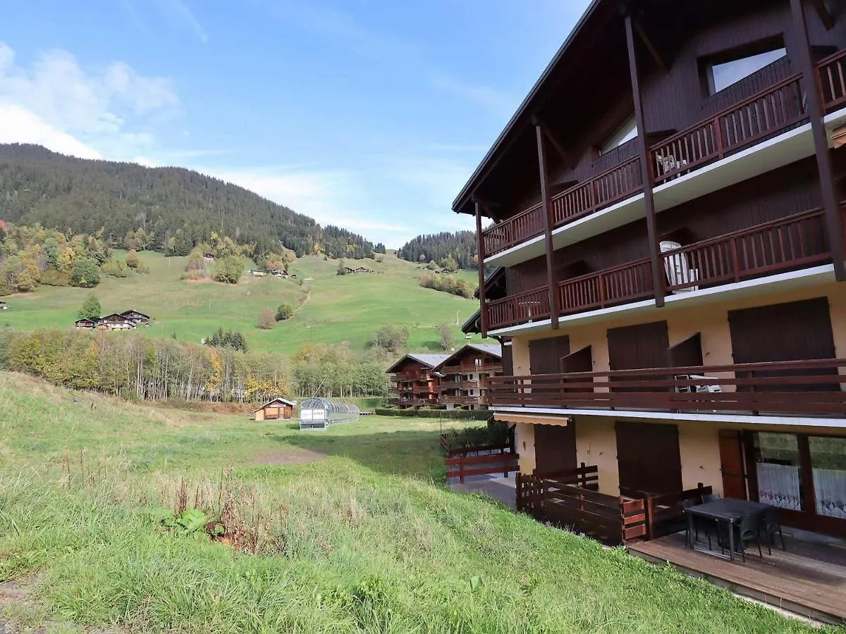 Duplex 6 Pers Pied Des Pistes, Wifi, Balcon, Classe 2 Etoiles, Areches-Beaufort - Fr-1-342-245 Apartment Beaufort (Savoie)